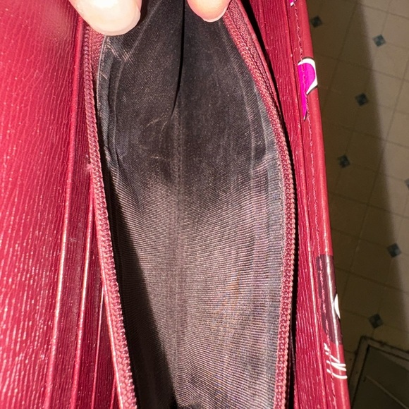 Gucci Leather Heartbeat Continental Flap Wallet - Excellent Used Condition - Picture 9 of 15